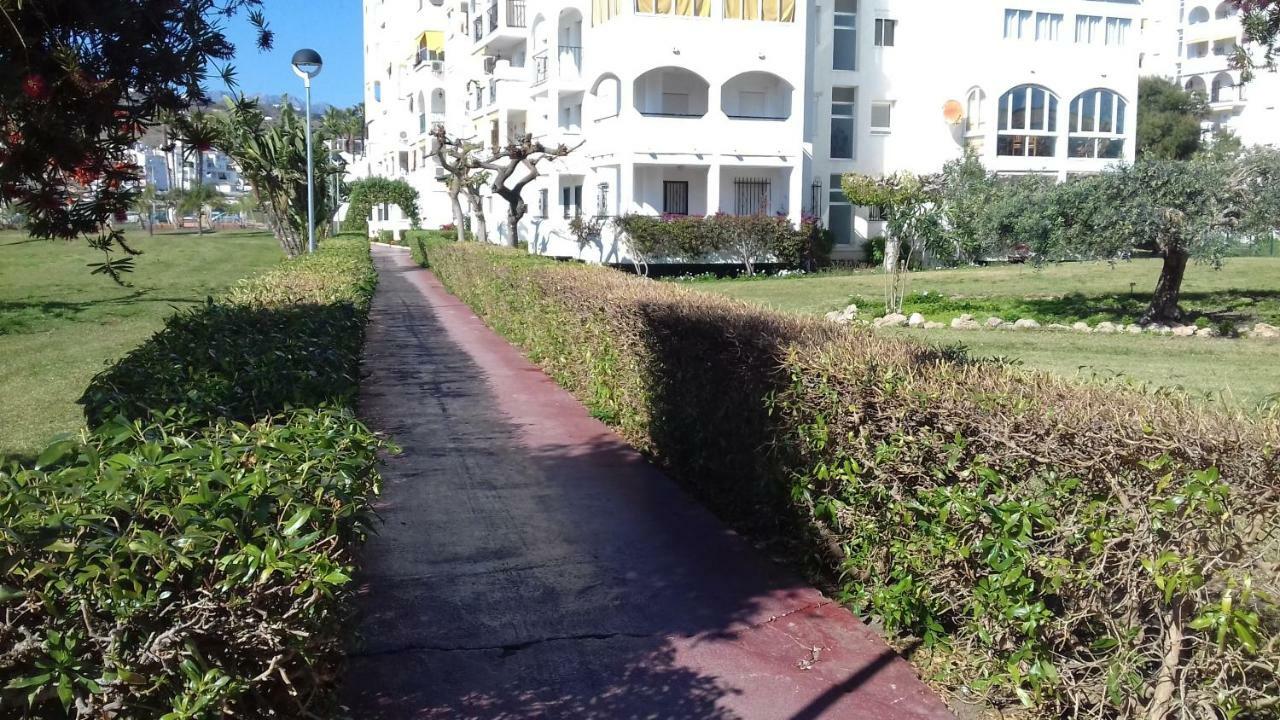 Apartamentos Laguna Beach Torrox Esterno foto