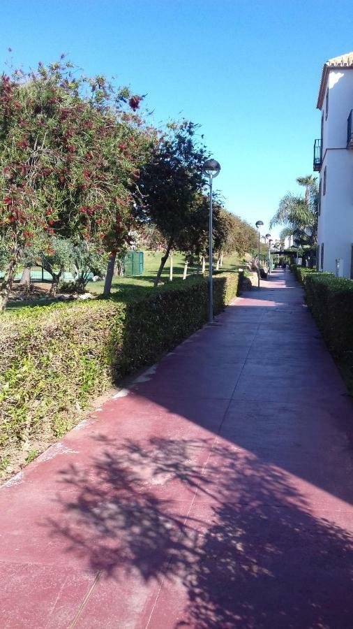 Apartamentos Laguna Beach Torrox Esterno foto